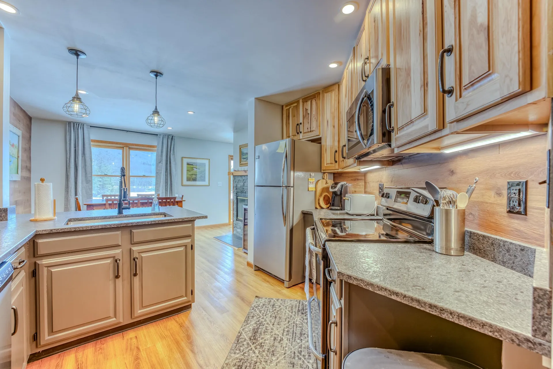 20 Crossing Drive Woodstock NH 03293