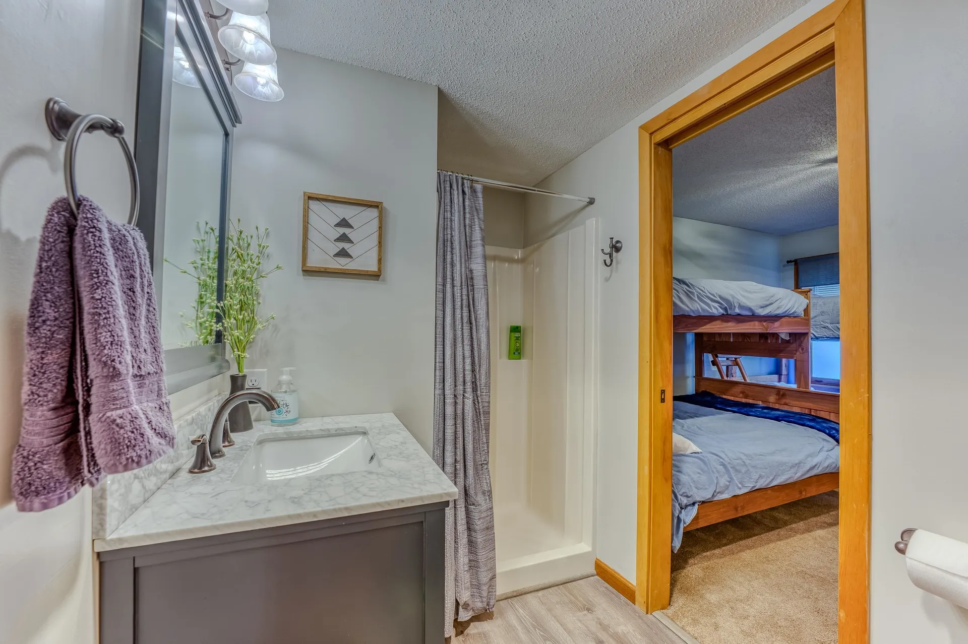 20 Crossing Drive Woodstock NH 03293