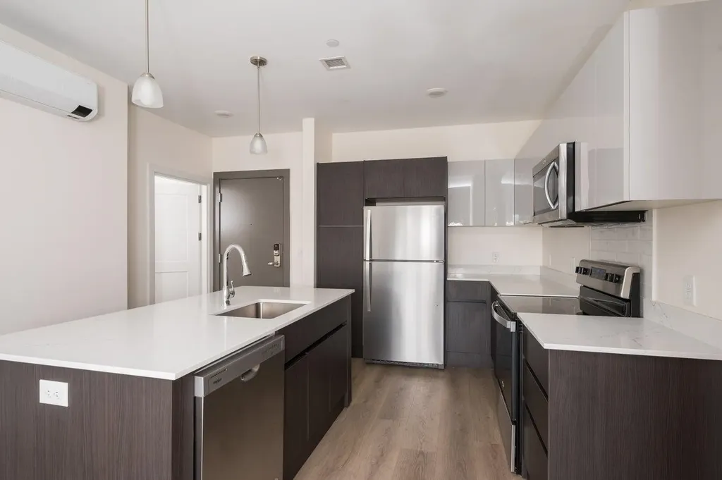 55 North Main Street Rochester NH 03867