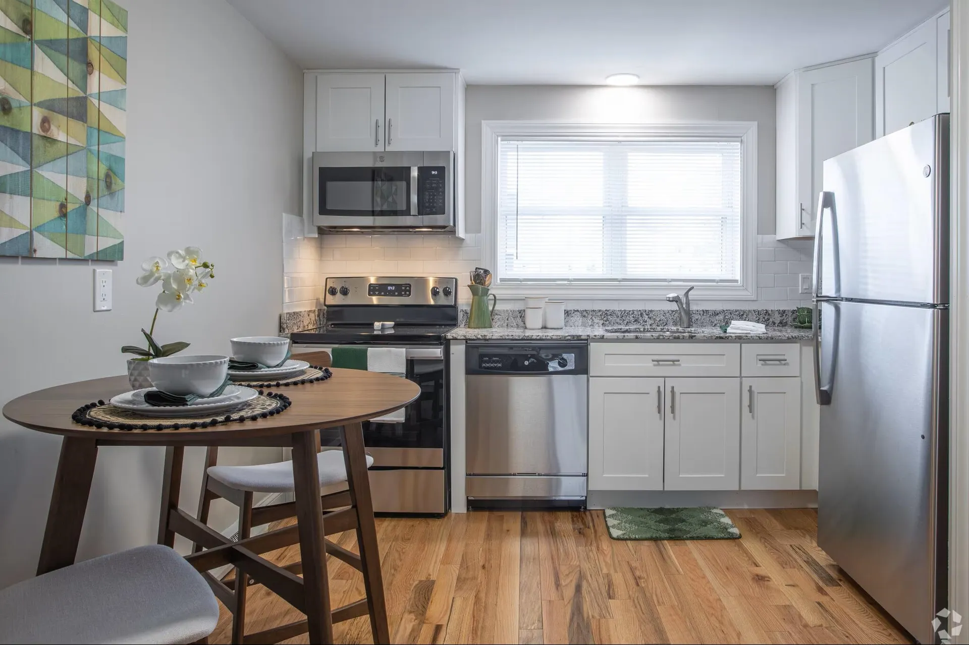 396 Kennard Road Manchester NH 03104