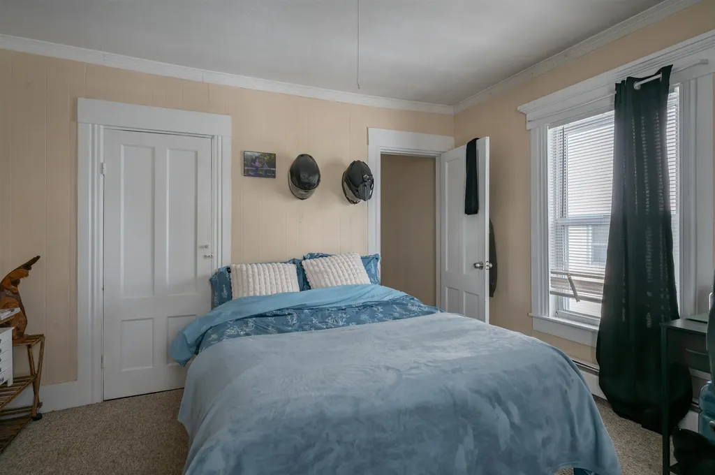 10 Malvern Street Manchester NH 03104