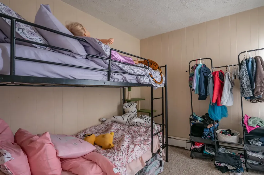 10 Malvern Street Manchester NH 03104