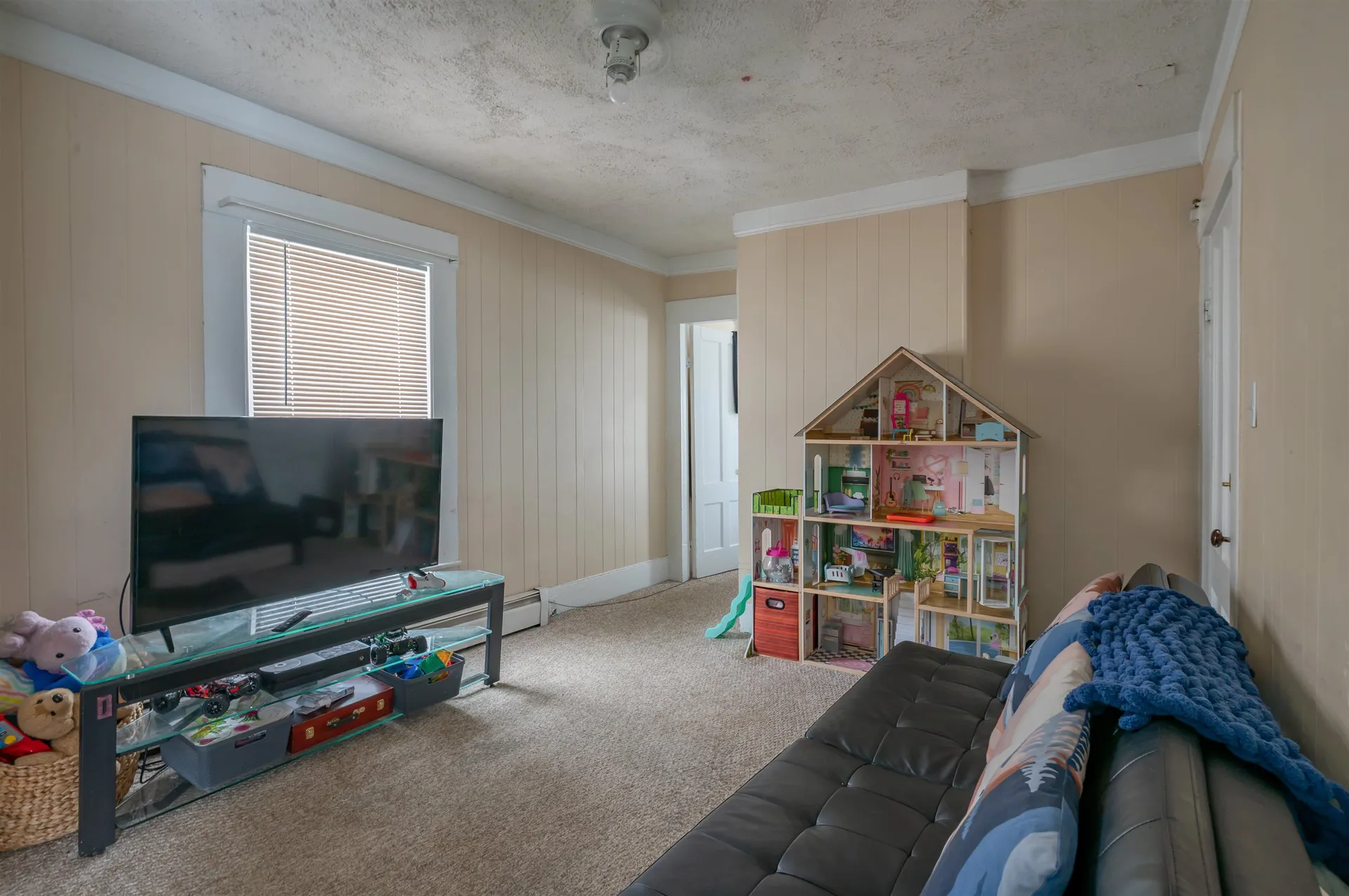 10 Malvern Street Manchester NH 03104