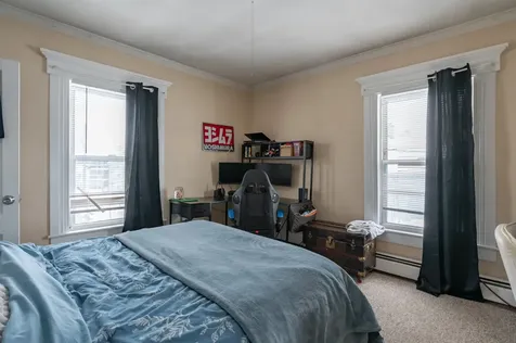 10 Malvern Street Manchester NH 03104