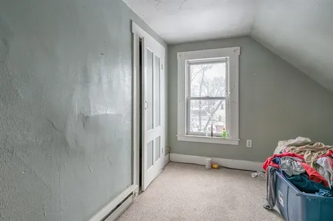 10 Malvern Street Manchester NH 03104