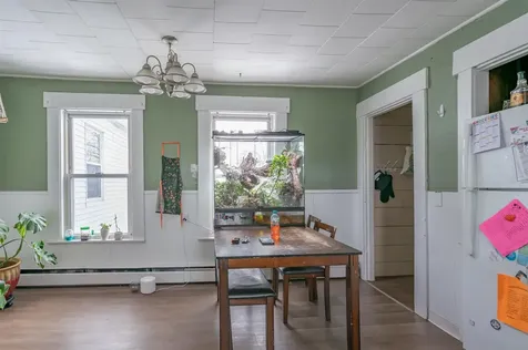 10 Malvern Street Manchester NH 03104