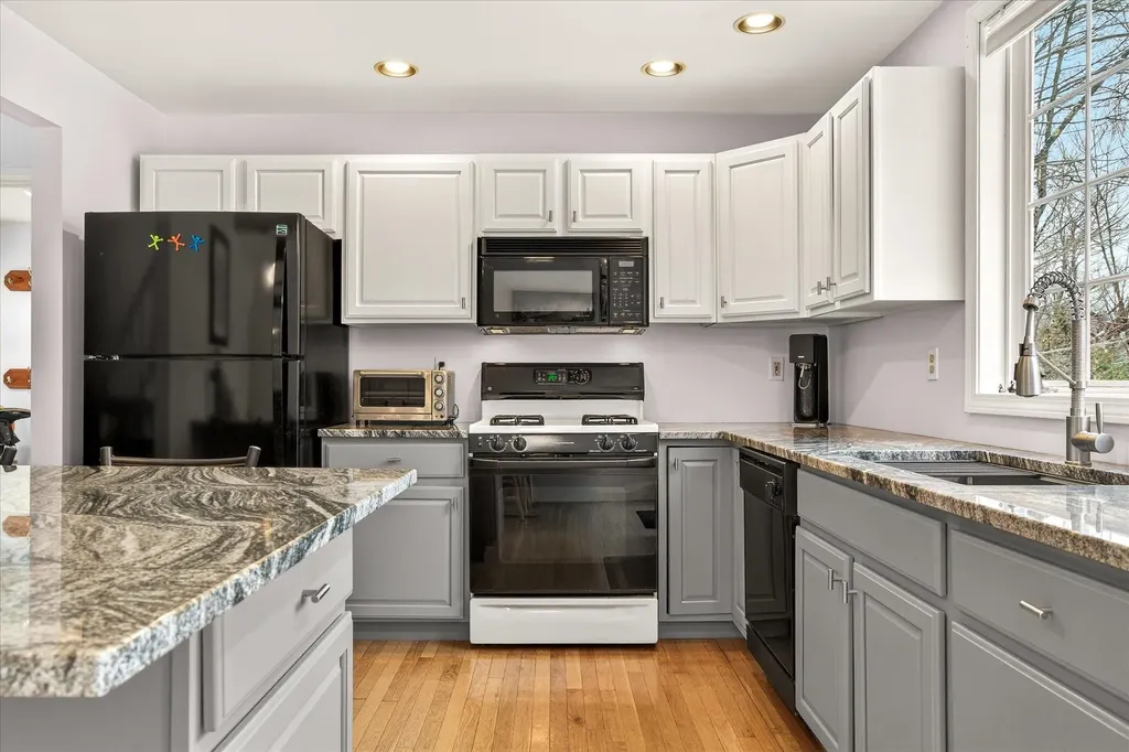 45 Okemo Way Mount Holly VT 05758