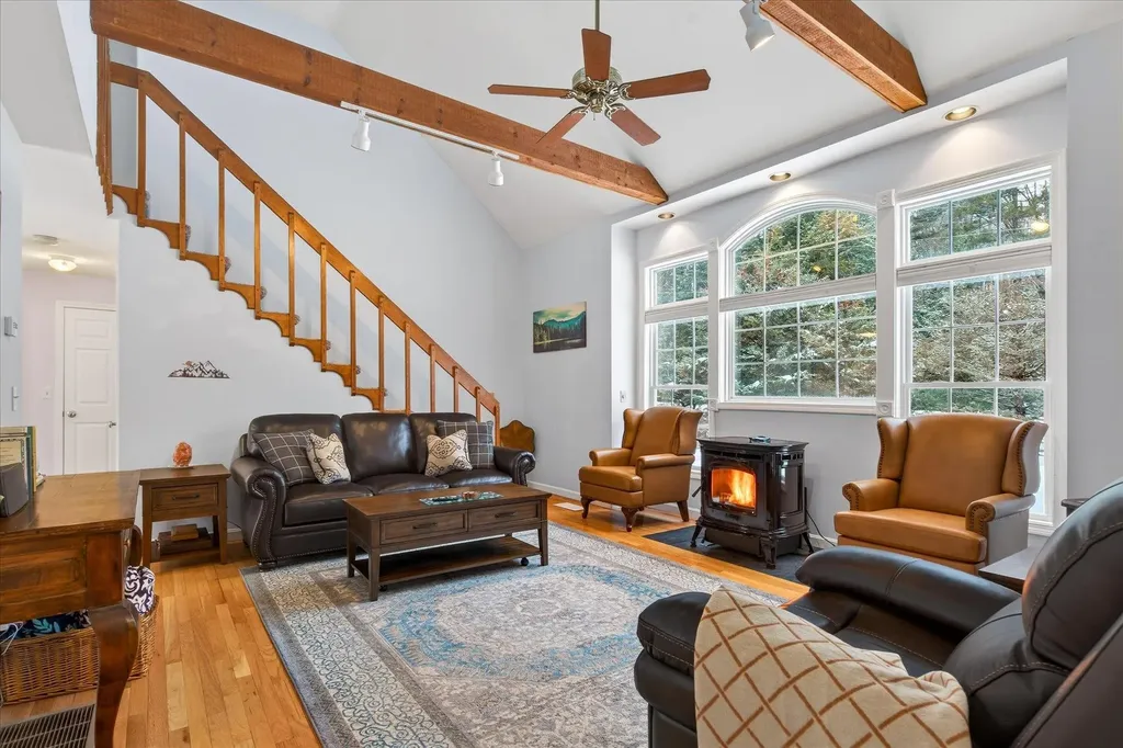 45 Okemo Way Mount Holly VT 05758