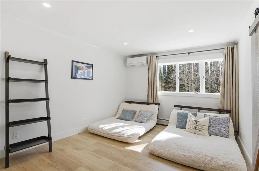 253 Club Sugarbush South Road Warren VT 05674