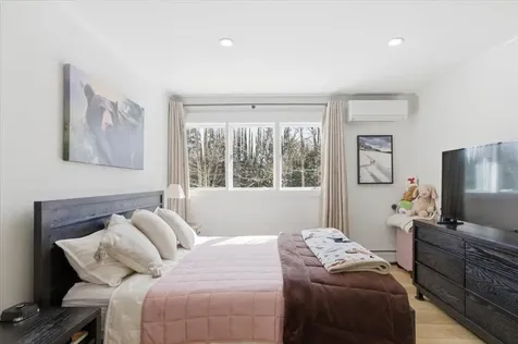 253 Club Sugarbush South Road Warren VT 05674