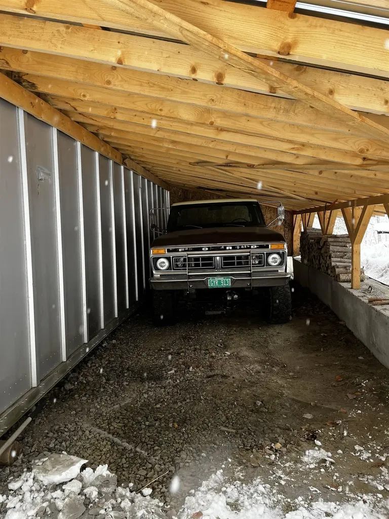 99 Veterinary Lane Brownington VT 05860