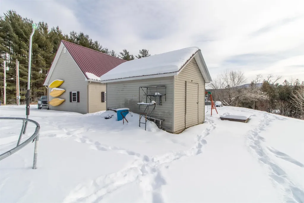 99 Veterinary Lane Brownington VT 05860