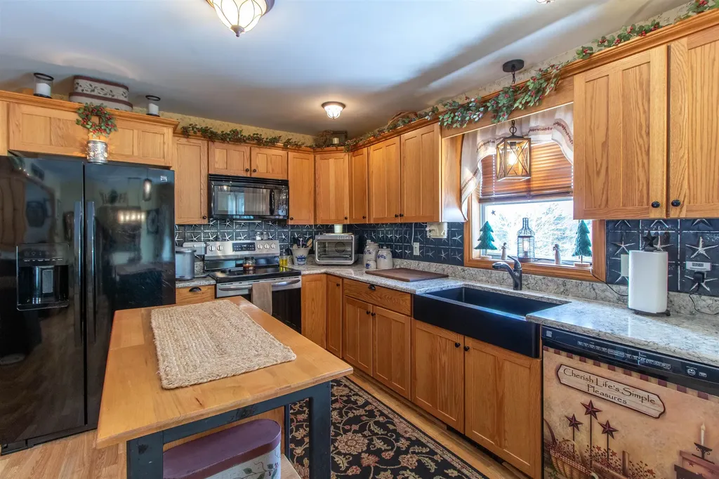 99 Veterinary Lane Brownington VT 05860