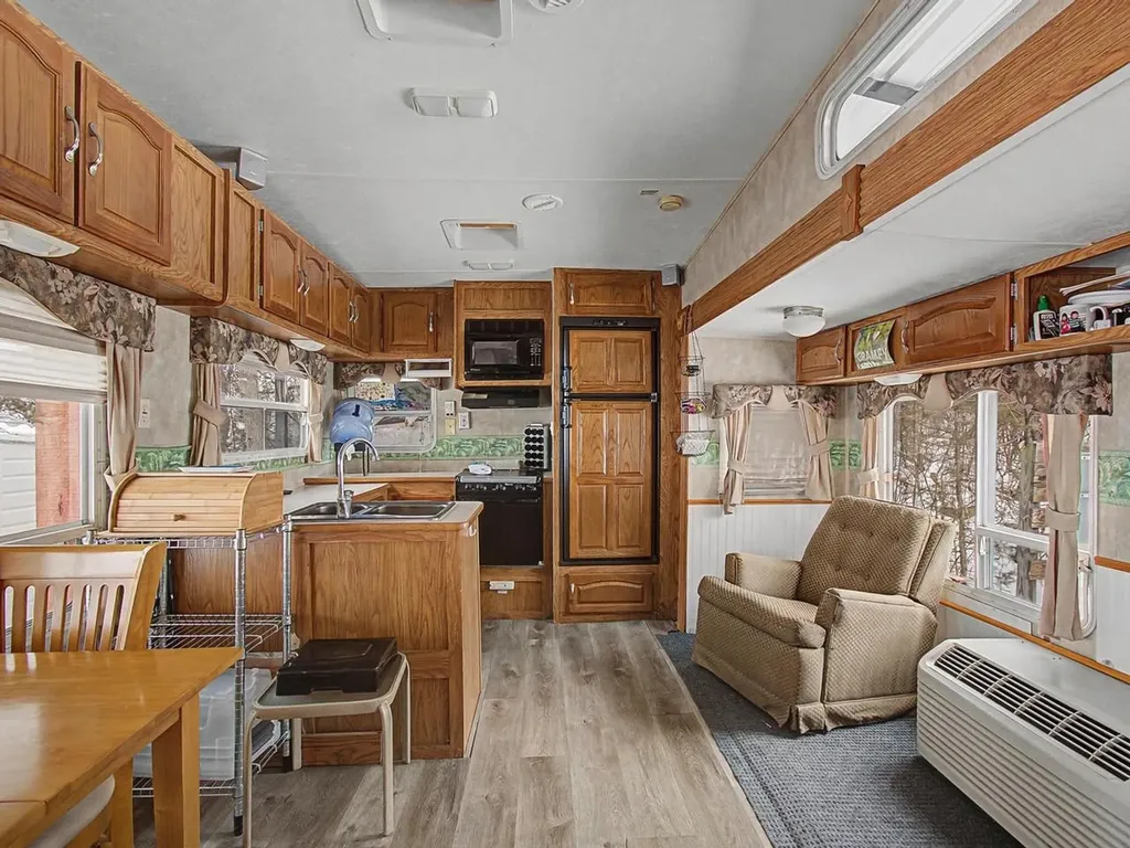 9 Sampson Road Orwell VT 05760