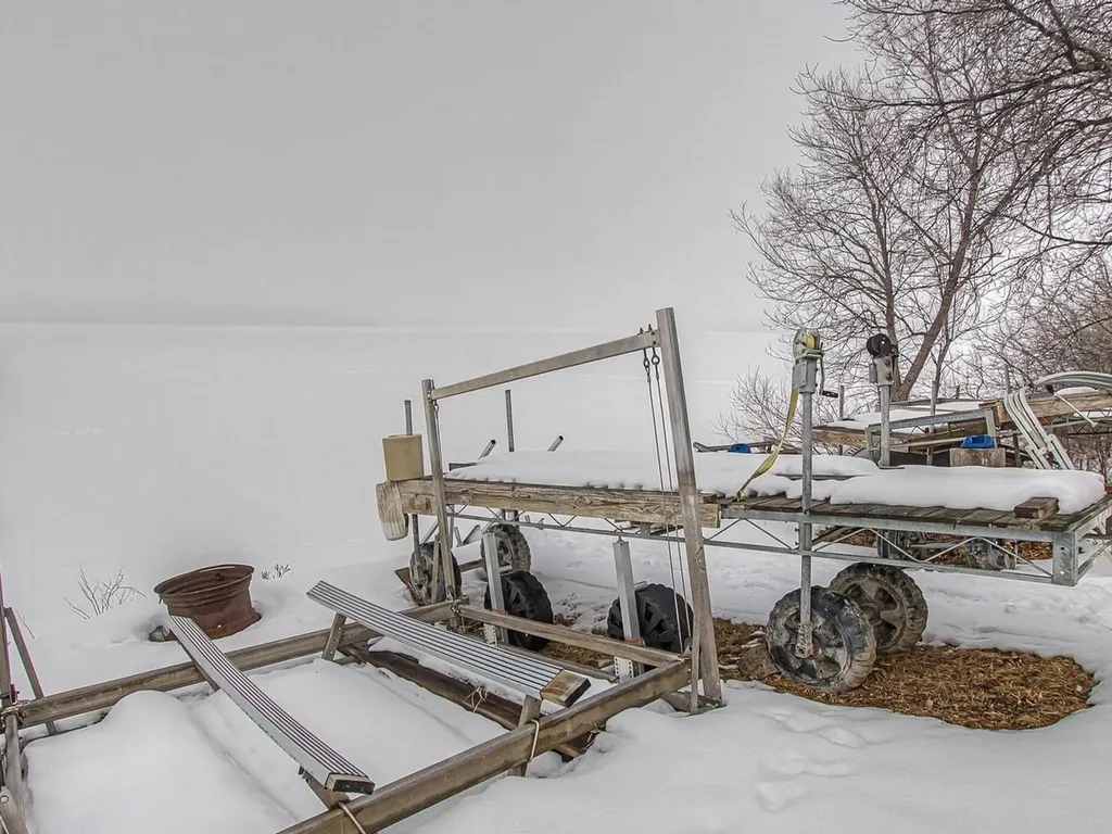 9 Sampson Road Orwell VT 05760