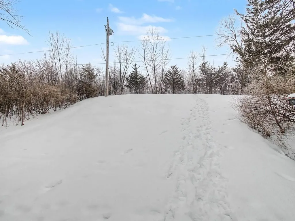 9 Sampson Road Orwell VT 05760