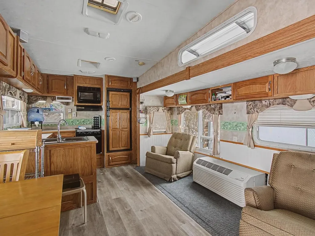 9 Sampson Road Orwell VT 05760