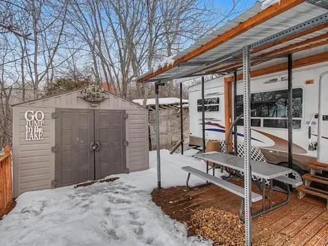 9 Sampson Road Orwell VT 05760