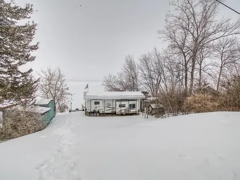 9 Sampson Road Orwell VT 05760