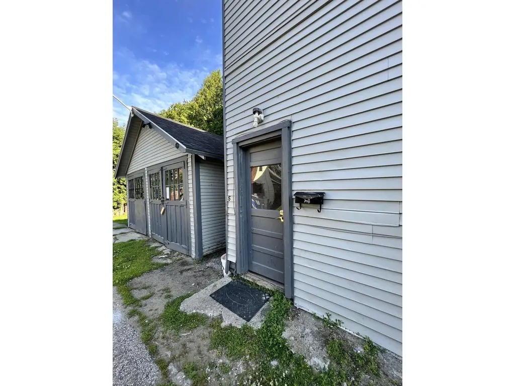 55-57 North Willard Street Burlington VT 05401