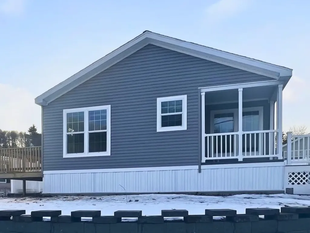 24 Adder Lane Seabrook NH 03874