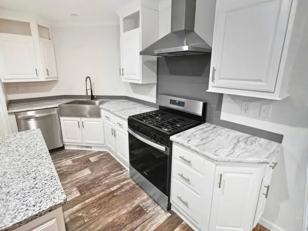 24 Adder Lane Seabrook NH 03874