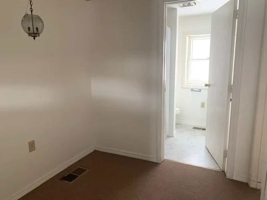 65 Giddings Street Springfield VT 05150