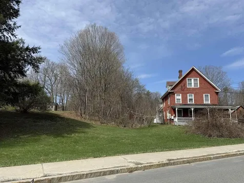 65 Giddings Street Springfield VT 05150