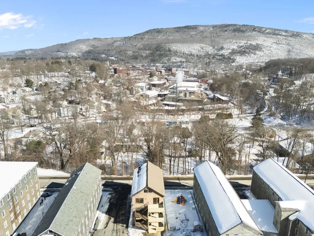 116 Birge Street Brattleboro VT 05301