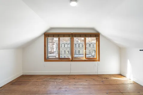 116 Birge Street Brattleboro VT 05301