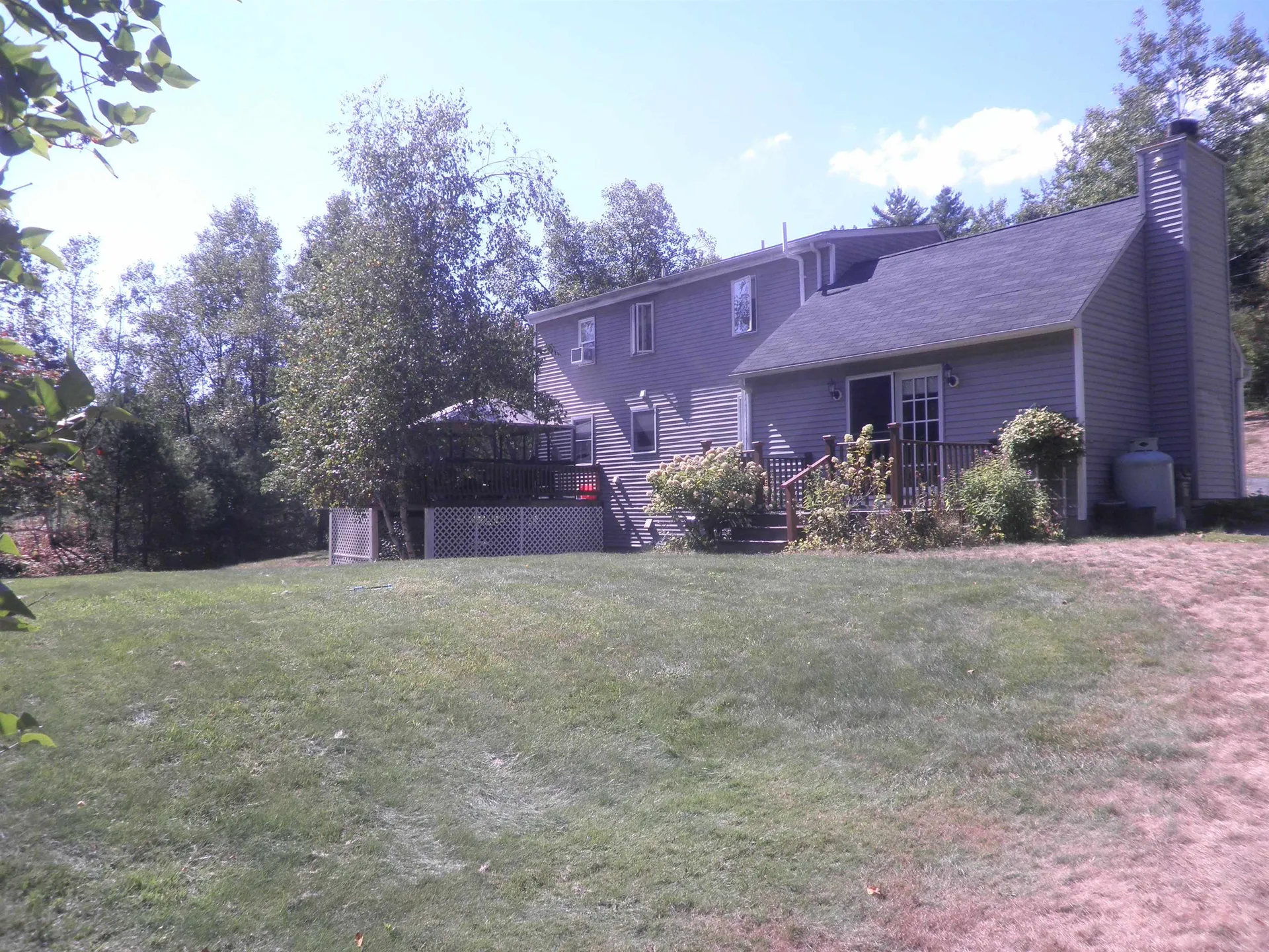 18 Manor View Drive Raymond NH 03077