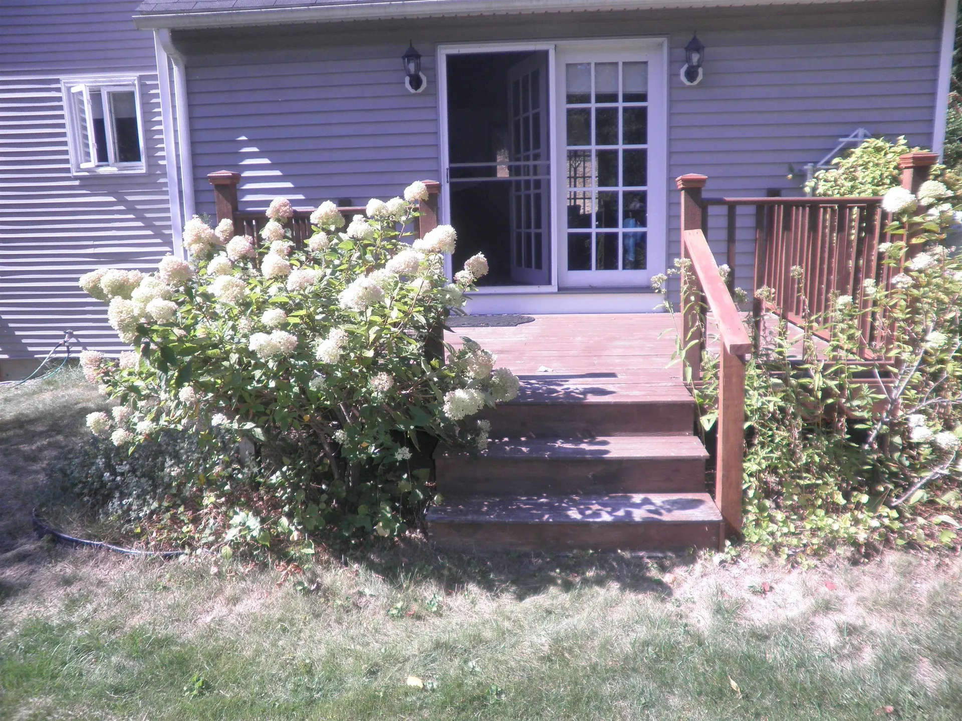 18 Manor View Drive Raymond NH 03077