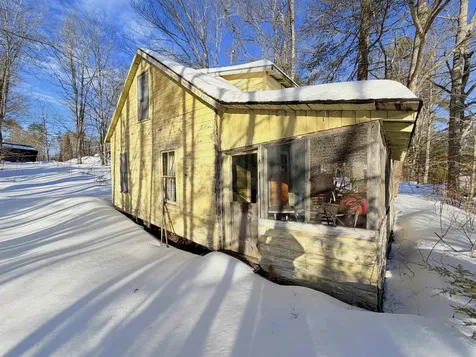 18 Ledge Road Croydon NH 03773