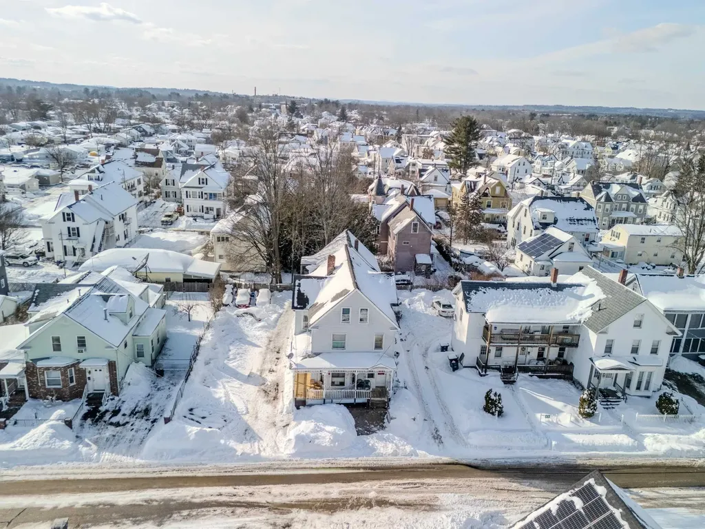 103 Ash Street Nashua NH 03060-4543