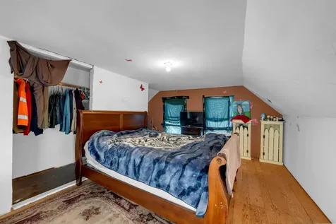 103 Ash Street Nashua NH 03060-4543