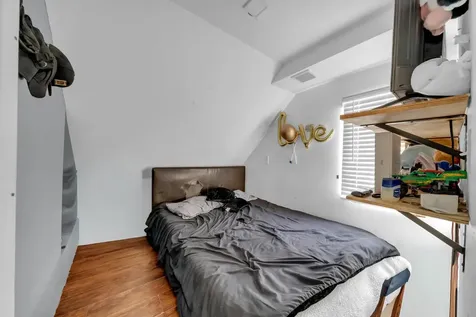 103 Ash Street Nashua NH 03060-4543