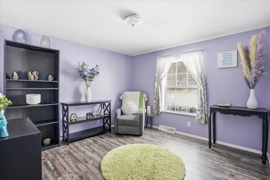 5 Pamela Drive Hopkinton NH 03229