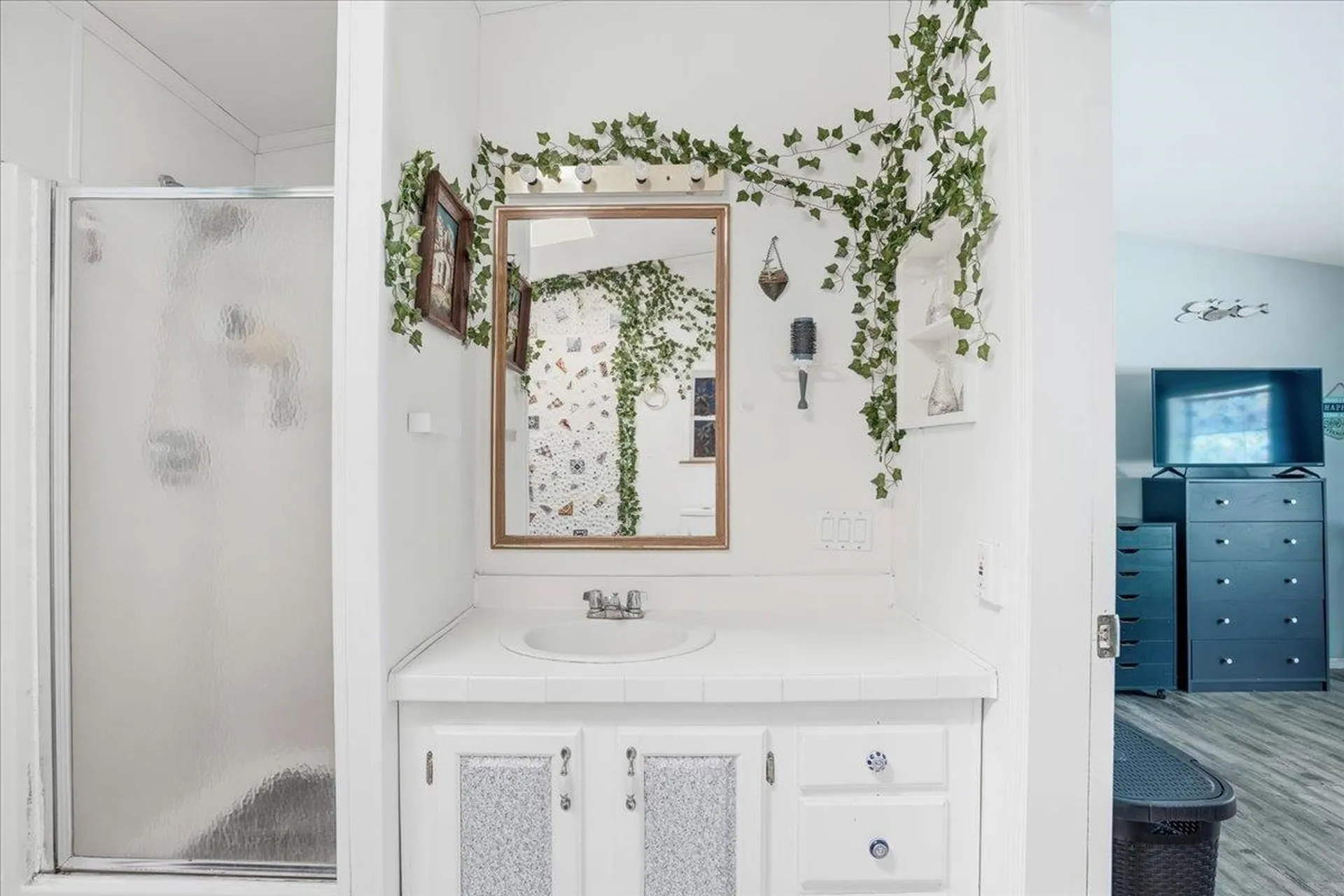 5 Pamela Drive Hopkinton NH 03229