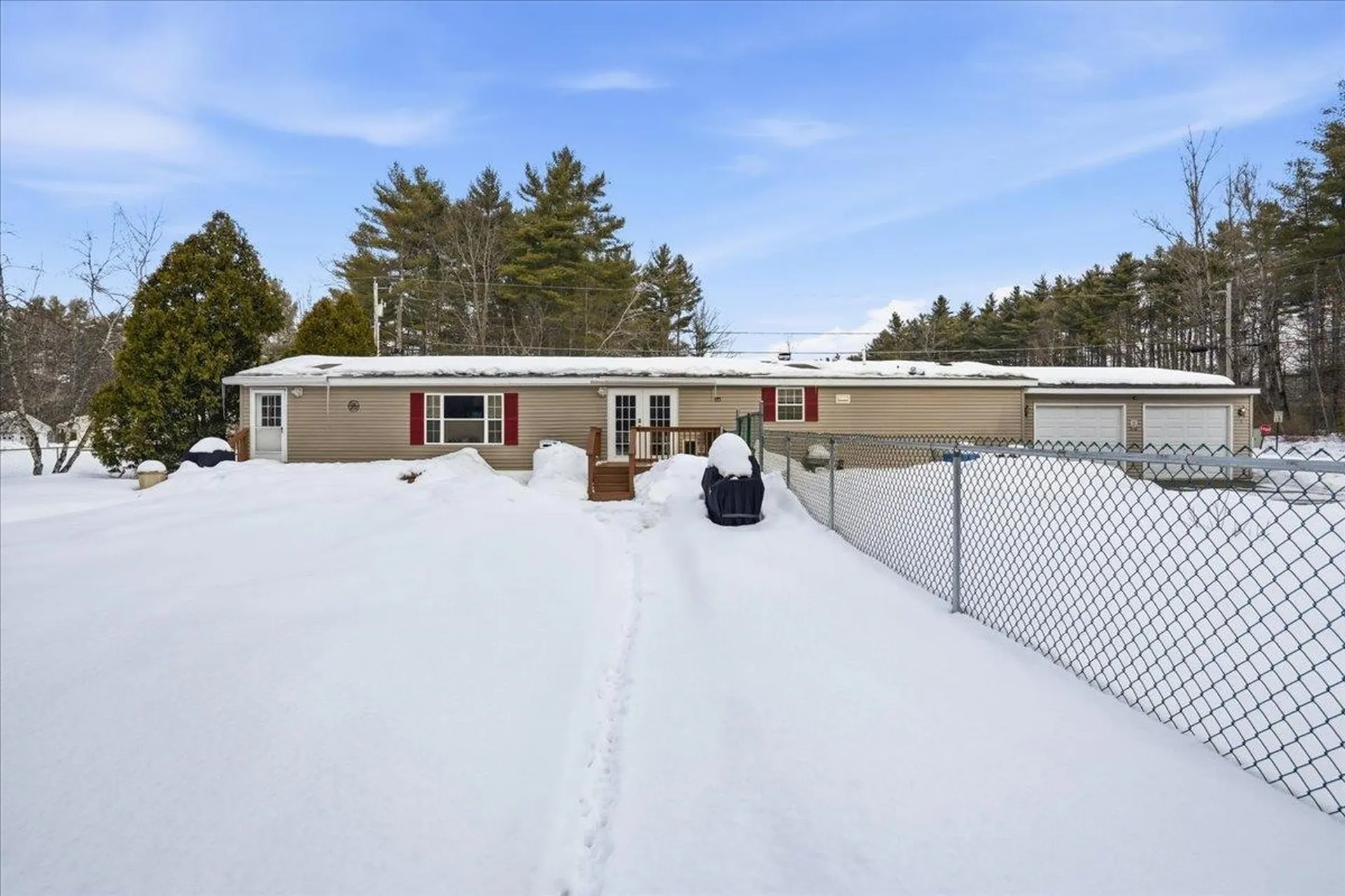 5 Pamela Drive Hopkinton NH 03229