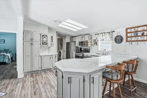 5 Pamela Drive Hopkinton NH 03229