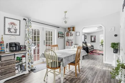 5 Pamela Drive Hopkinton NH 03229