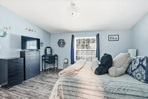 5 Pamela Drive Hopkinton NH 03229