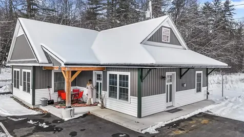 8B Villa Brasi Lane Boscawen NH 03303