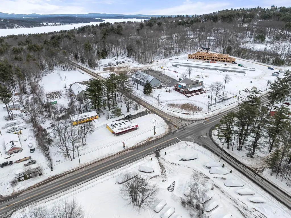 691 Endicott Street N Laconia NH 03246