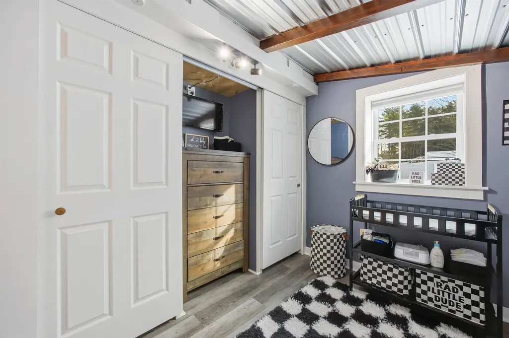 1287 Bearcamp Highway Tamworth NH 03833