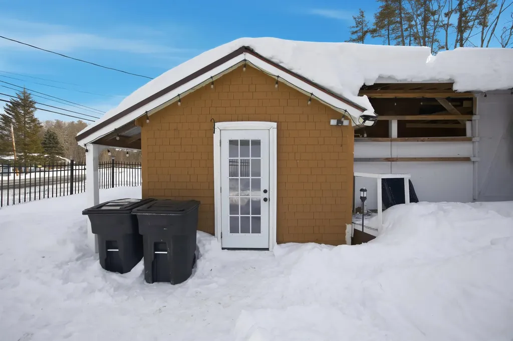 1287 Bearcamp Highway Tamworth NH 03833