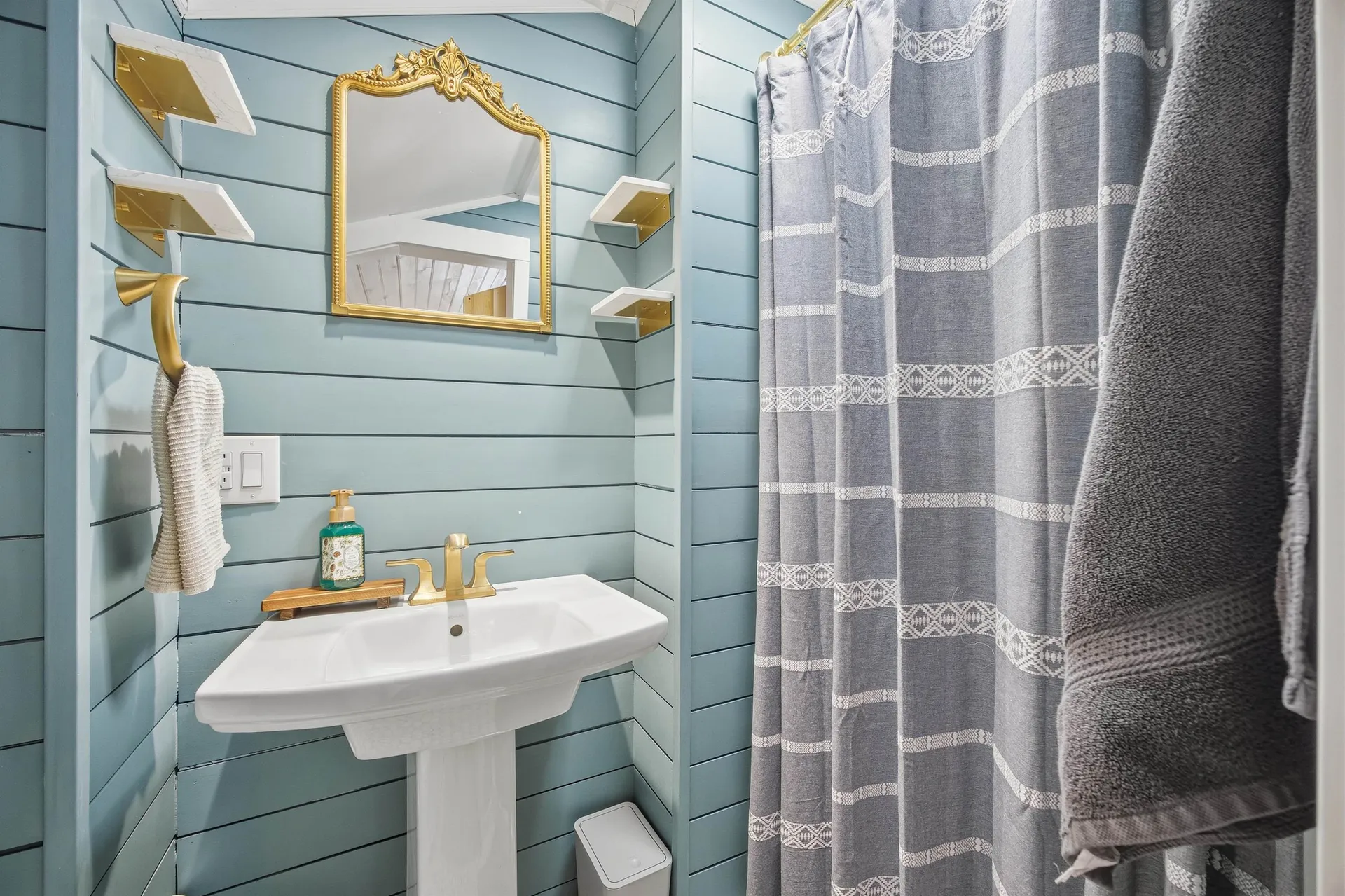 1287 Bearcamp Highway Tamworth NH 03833