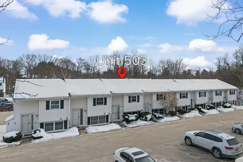 883 Mammoth Road Manchester NH 03104