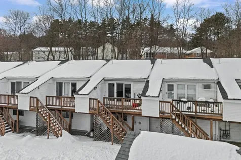 883 Mammoth Road Manchester NH 03104