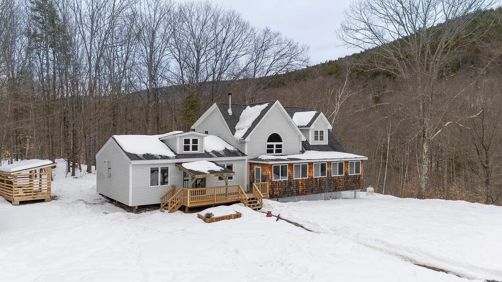 570 County Road Bradford NH 03221